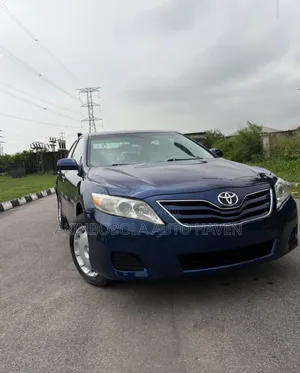 Toyota Camry 2011 Blue