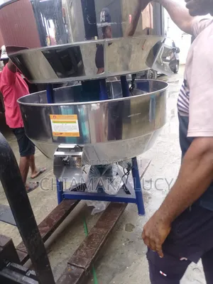 Stainless Raw Material Mixing Machine