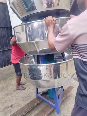 Stainless Raw Material Mixing Machine