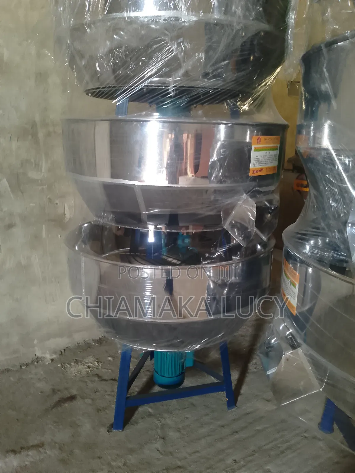 Stainless Raw Material Mixing Machine