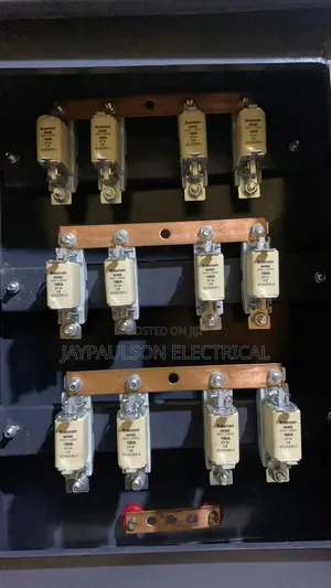 Hanging Feeder Pillar