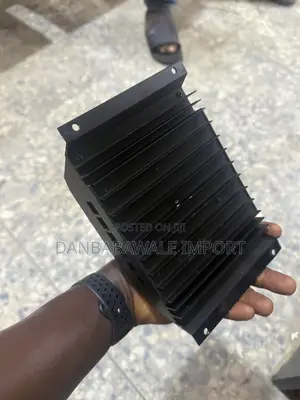 MIV ENERGY Solar Charge Controller for Sale