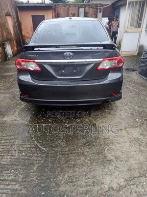 Toyota Corolla 2013 Gray