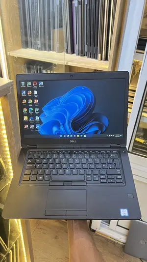 Laptop Dell Latitude 5490 8GB Intel Core i7 SSD 256GB