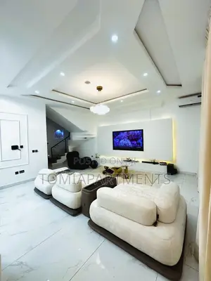 Luxurious 4 Bedroom Self Compound Apartment for Shortlet in Lekki