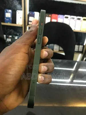 Apple iPhone 13 128 GB Gray