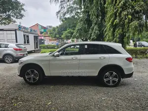 Mercedes-Benz GLC-Class 2016 White