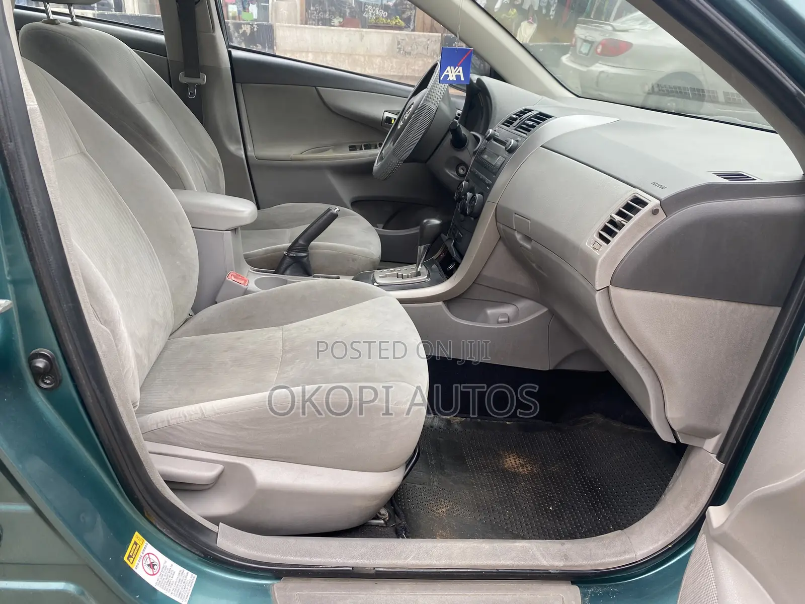 Toyota Corolla 2010 Gray
