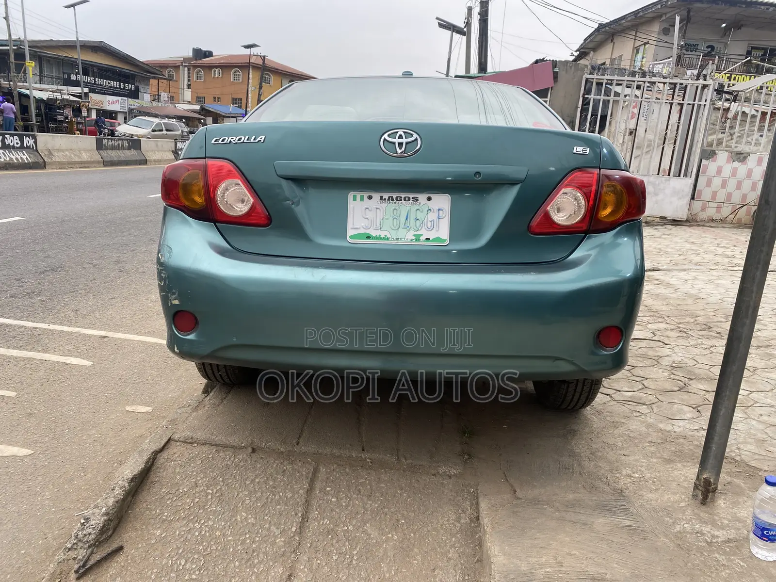 Toyota Corolla 2010 Gray