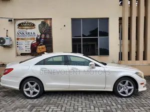 Mercedes-Benz CLS 2013 White