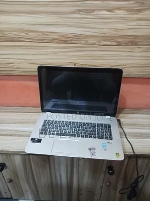 Laptop HP Envy 17 8GB Intel Core i7 SSD 256GB