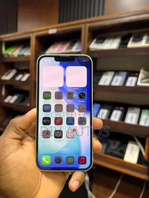 Apple iPhone 13 128 GB White