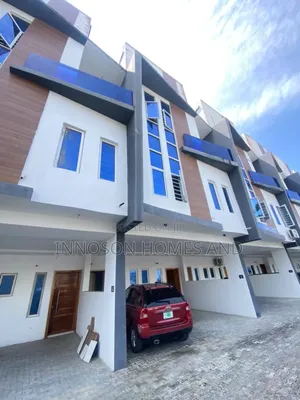 4bdrm Townhouse / Terrace in Ikate for rent