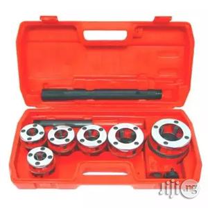 Ratcheting Pipe Threading Dice Set
