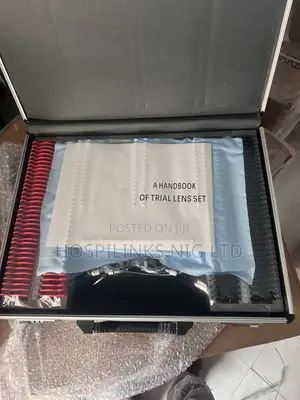 Trail Lens Box