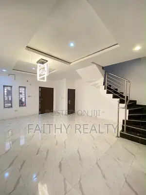 4bdrm Duplex in Ikota for rent