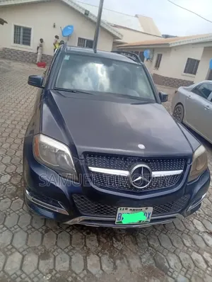 Mercedes-Benz GLK-Class 2013 Blue