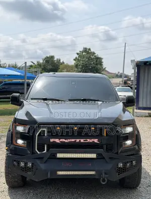 Ford F-150 Lariat 4dr SuperCrew 6.5 ft. SB (2.7L 6cyl Turbo 6A) 2015