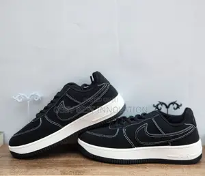 Men’s Black Casual Sneakers – Stylish Premium Quality