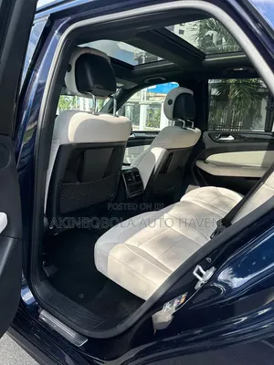 Mercedes-Benz GLE-Class 2018 Blue