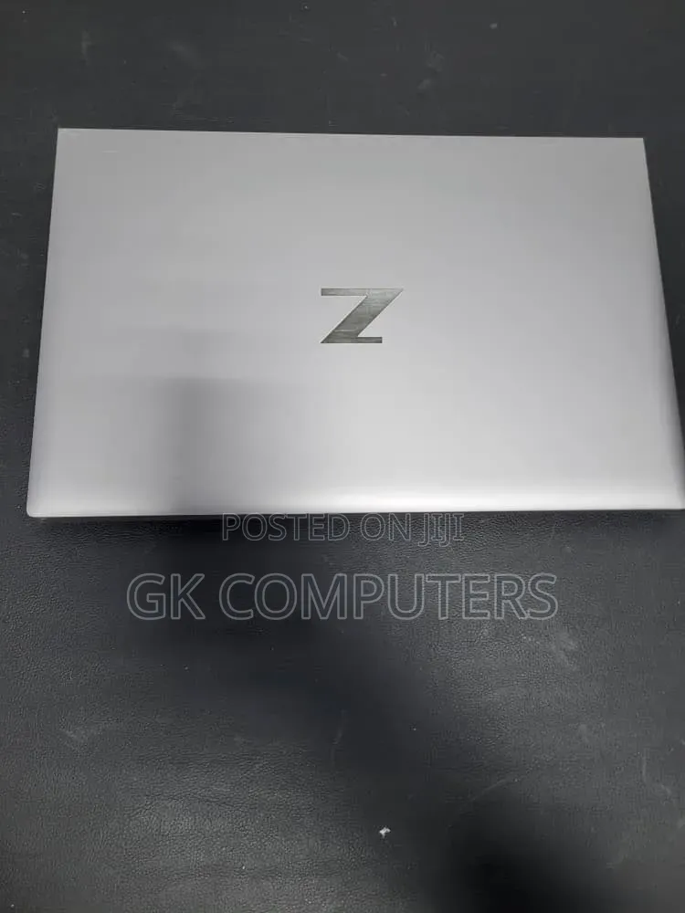 Laptop HP ZBook Firefly G8 16GB Intel Core i7 SSD 256GB