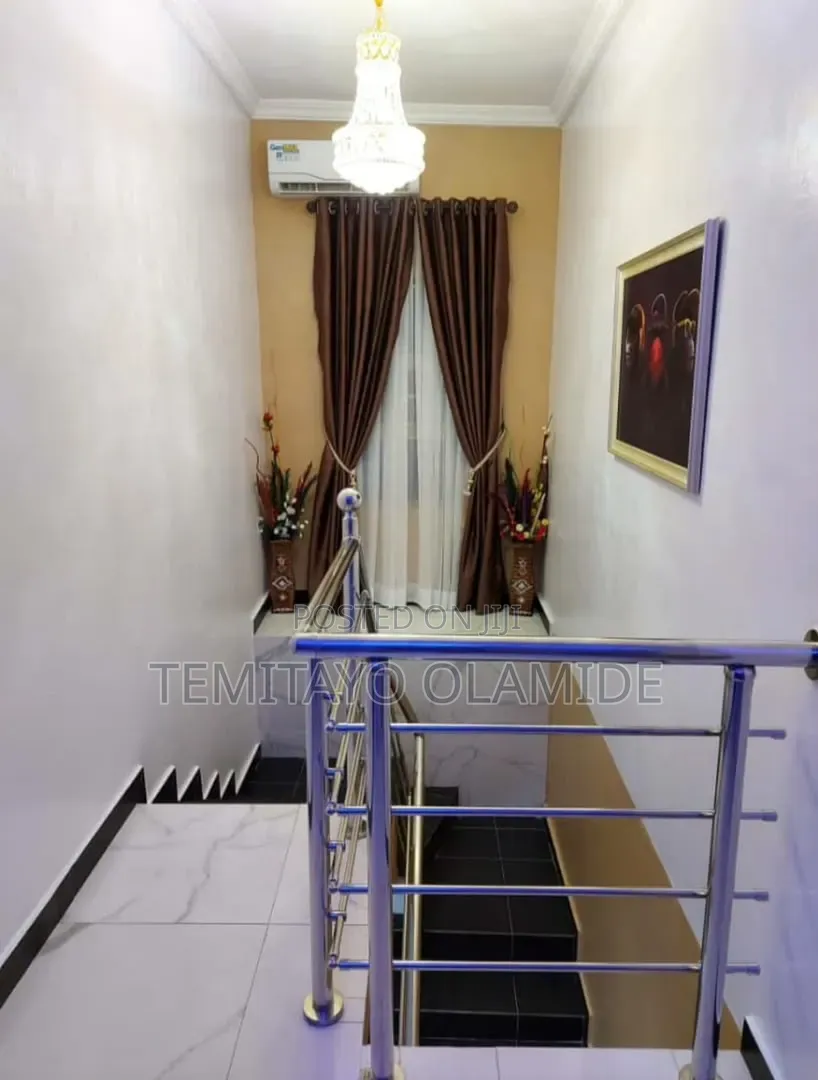Functional Hotel