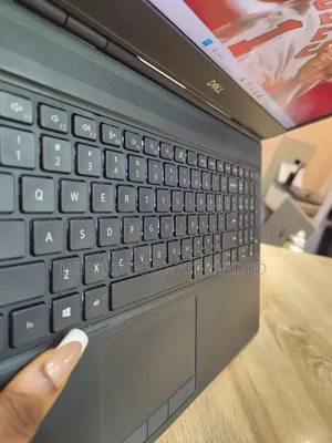 Laptop Dell Precision 7550 32GB Intel Core i7 SSD 512GB