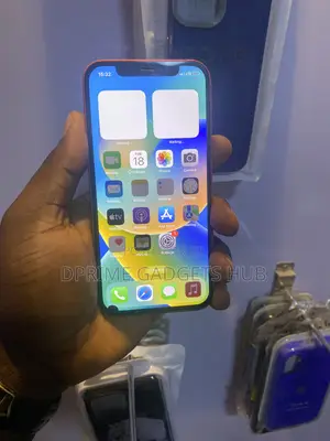 Apple iPhone 12 128 GB Orange
