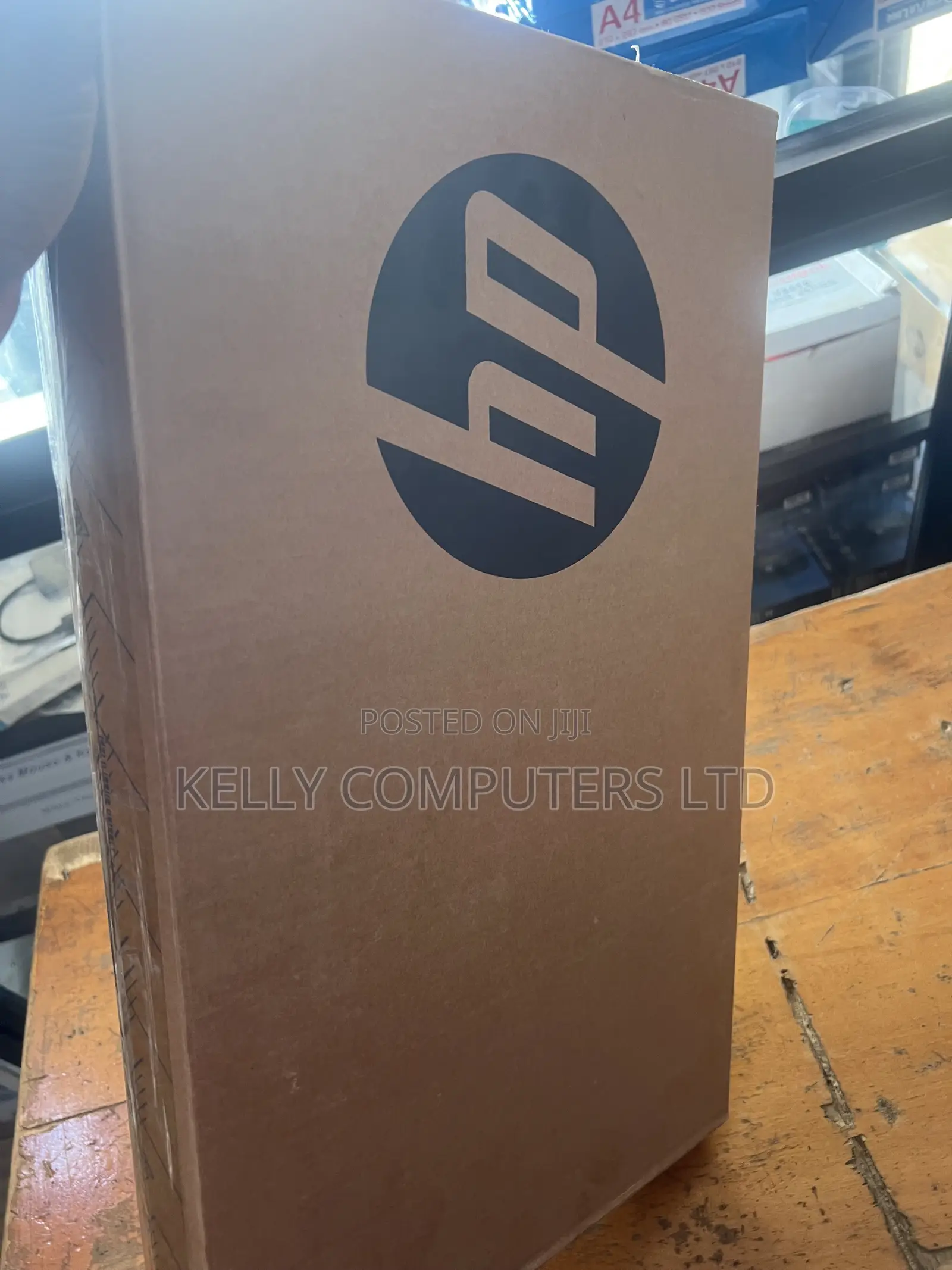 New Laptop HP 14S 4GB Intel Celeron SSD 256GB