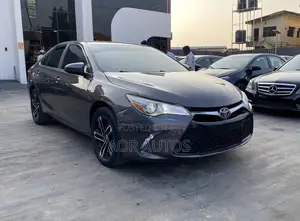 Toyota Camry LE 4dr Sedan (2.5L 4cyl 6A) 2015 Gray
