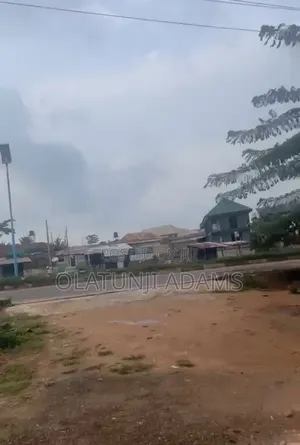 4plot of Commercial Land