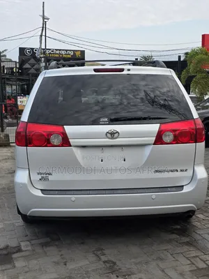 Toyota Sienna 2008 White