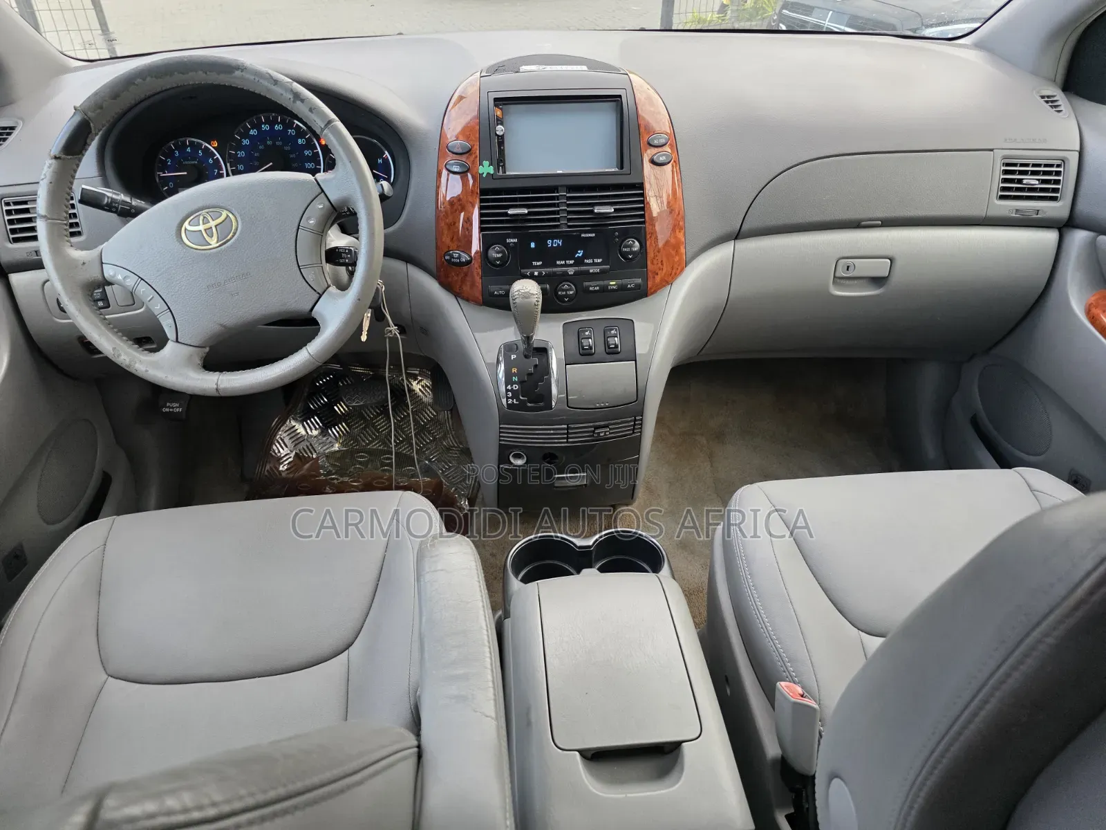 Toyota Sienna 2008 White
