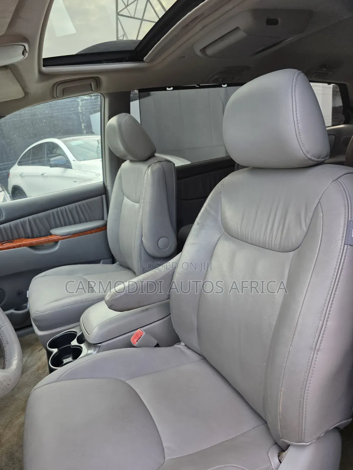 Toyota Sienna 2008 White