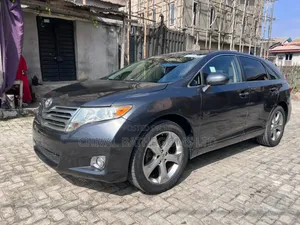 Toyota Venza 2010 Black