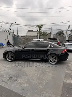 Lexus IS 300 AWD 2016 Black