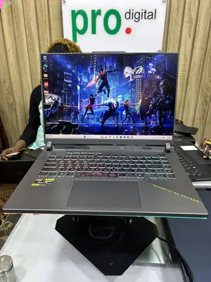 Laptop Asus ROG Strix G16 G614 16GB AMD Ryzen 9 SSD 1T