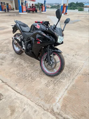Honda CBR 2014 Black