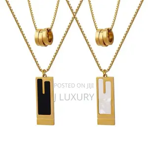 Jewelriess