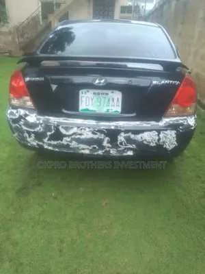 Hyundai Elantra 2005 Black