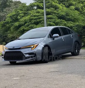 Toyota Corolla 2023 Maroon