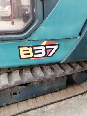 Tokunbo Yanmar B37 Mini Excavator