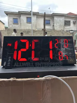 Led Desktop Clock With Temperature and Humidity