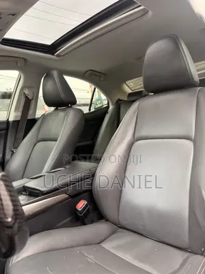 Lexus IS 300 AWD 2016 Black