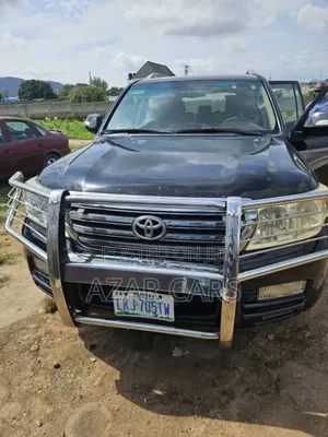 Toyota Land Cruiser 4.0 V6 GX-R 2011 Black