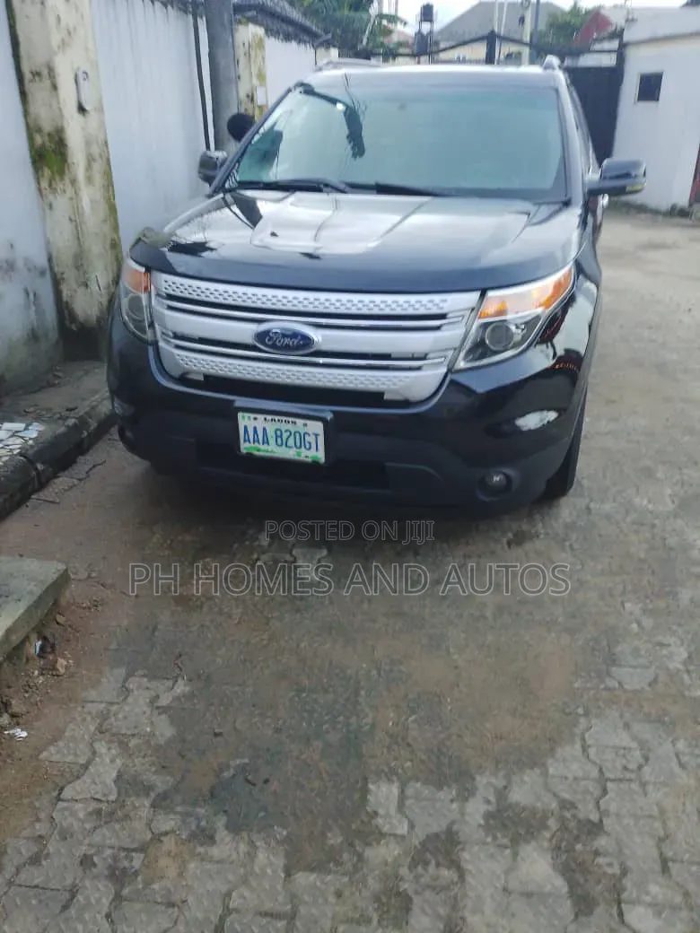 Ford Explorer 2013 Black