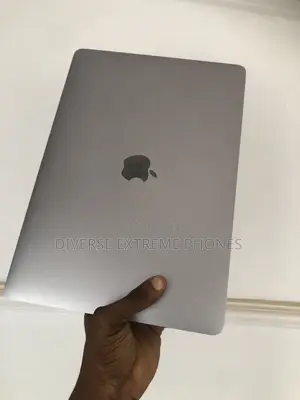 Laptop Apple MacBook Pro 2017 8GB Intel Core i5 SSD 256GB