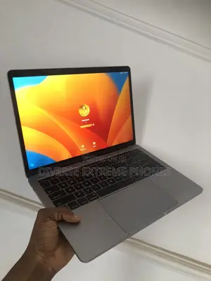 Laptop Apple MacBook Pro 2017 8GB Intel Core i5 SSD 256GB