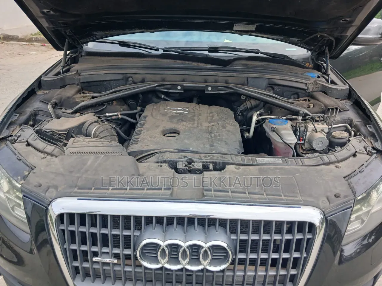 Audi Q5 2011 Black