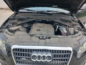 Audi Q5 2011 Black